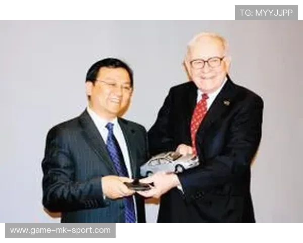 巴菲特与王传福缘分终结，投资界反思，巴菲特和王传福的照片