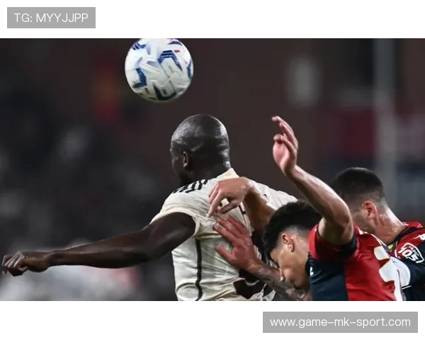 卢卡库禁区内倚住后卫，转身扫射洞穿博洛尼亚