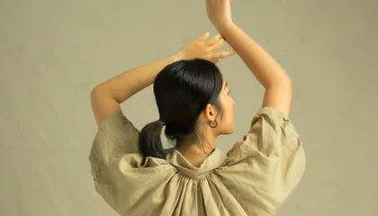 MK手机客户端-蝶泳50米划频冠军仅用24次，蝶泳50米记录